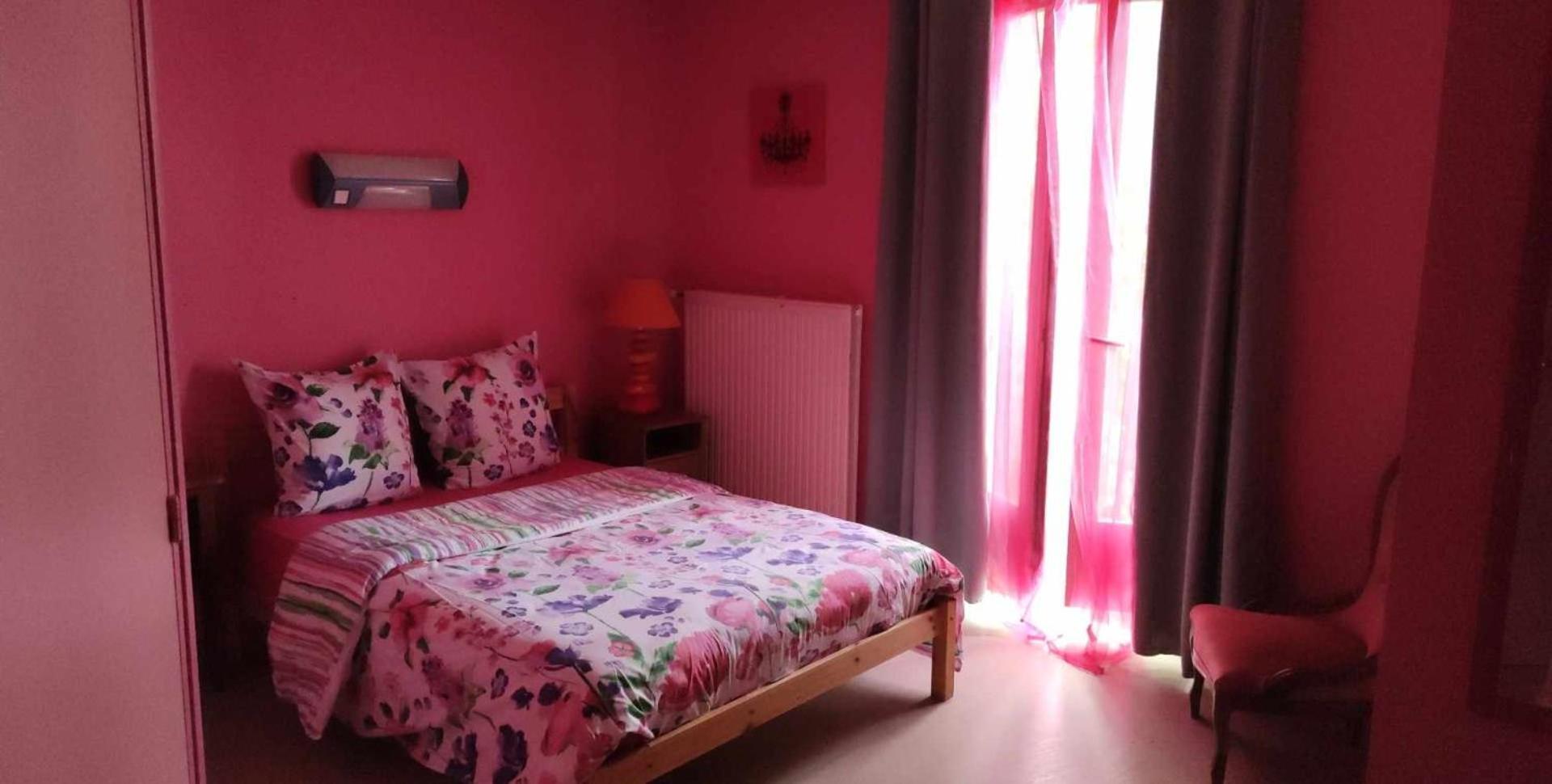Aux Cieux Apartment Benevent-l'Abbaye Luaran gambar